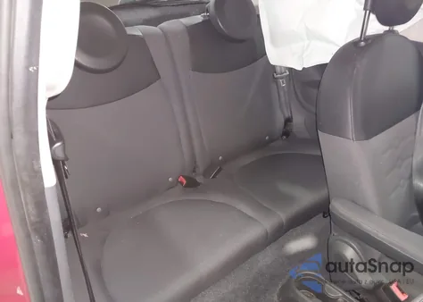 2015 Fiat 500 Pop z USA, uszkodzony, nr VIN 3C3CFFAR8FT685599